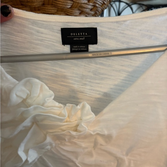 Deletta White Top - Picture 2 of 5